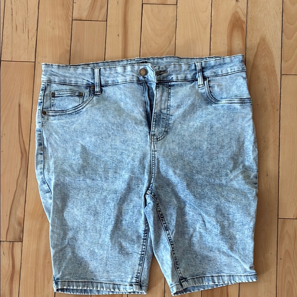 4 for $20 Hudson Jeans Blue Jean Shorts Distressed Cut-Off Style